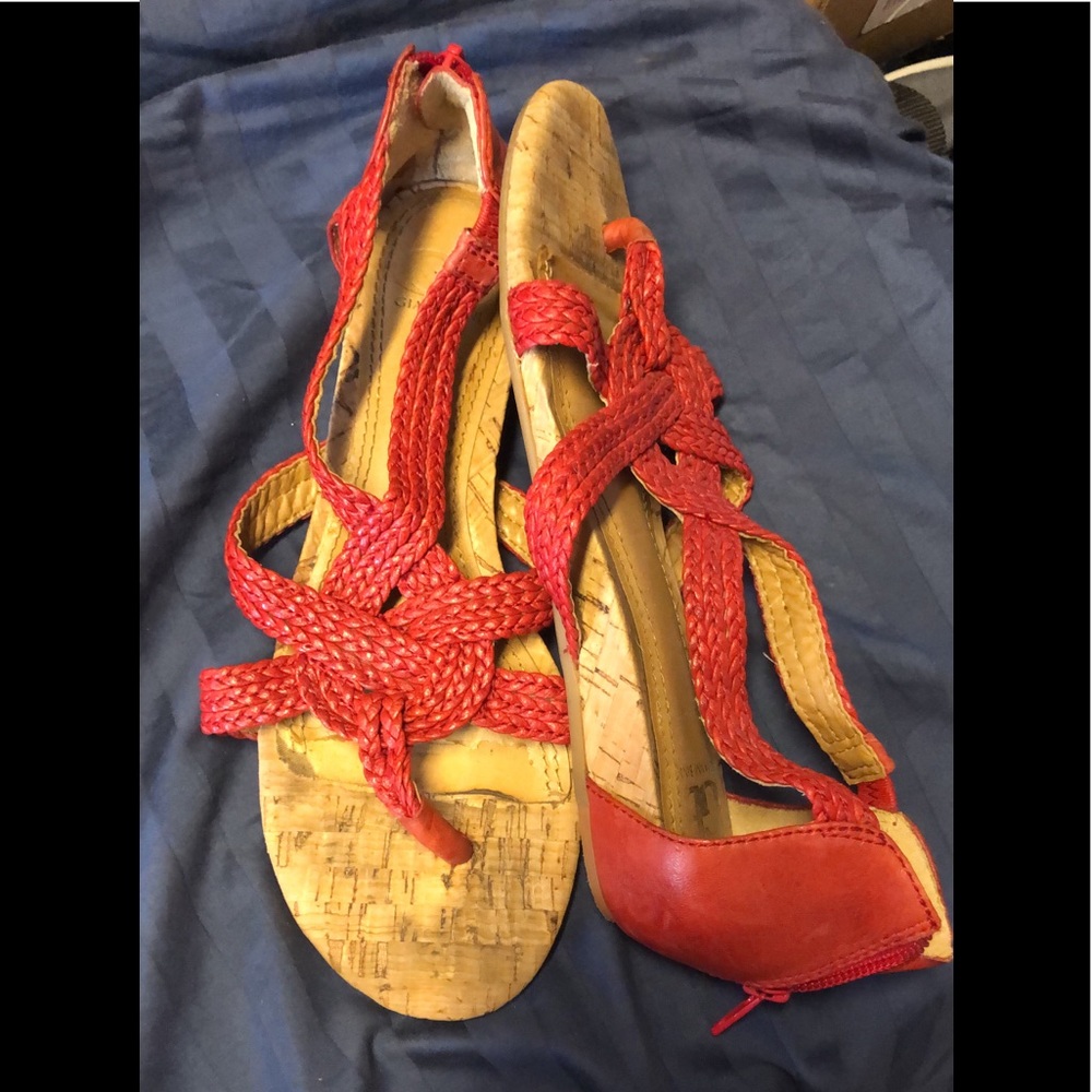 Gianni Bini sandals